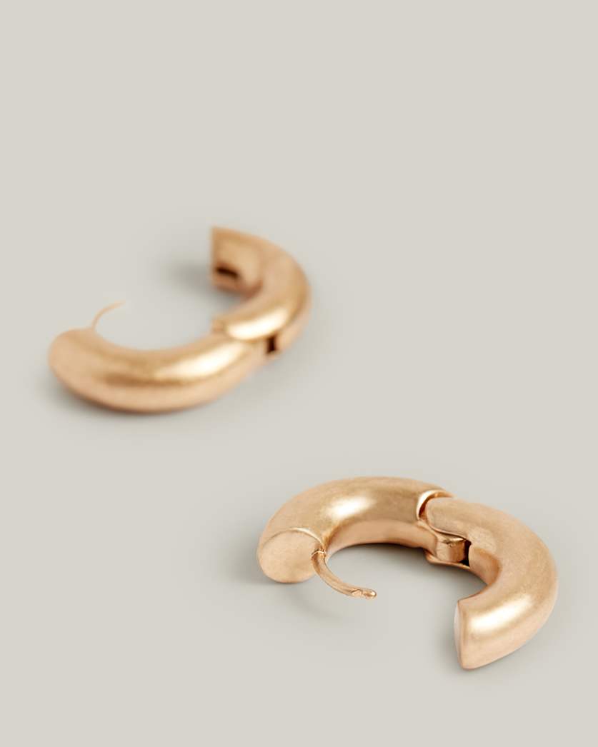 Iria Stud Earrings