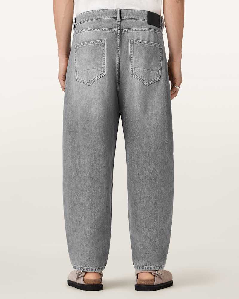 Curve Barrel Leg Denim Jeans