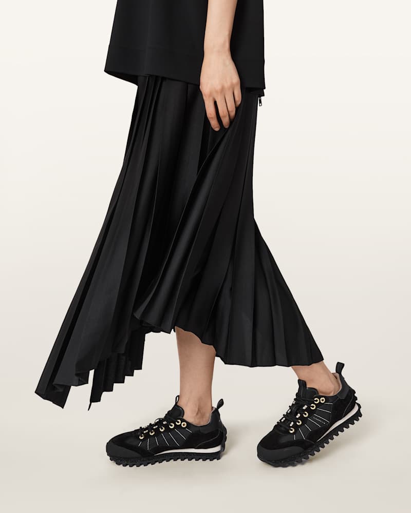 Nevis Suede Trainers