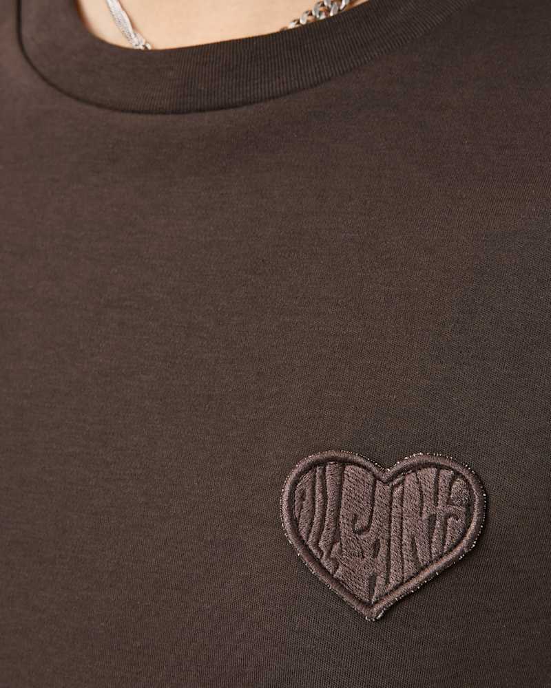 Lover Lisa Embroidered T-Shirt