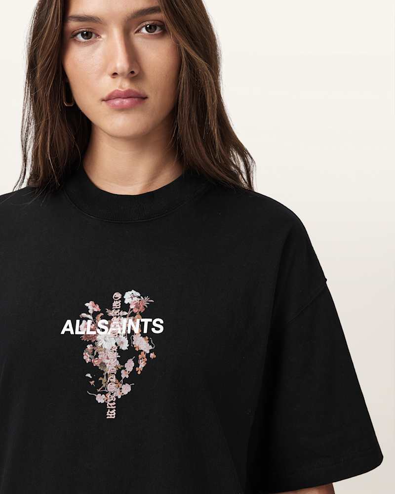 Eternal Etta Oversized T-Shirt