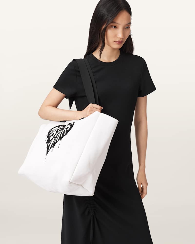 Izzy Heart Large Knitted Tote Bag