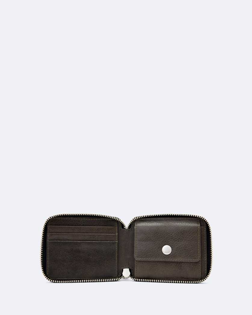 Clymer Zip-Up Leather Wallet