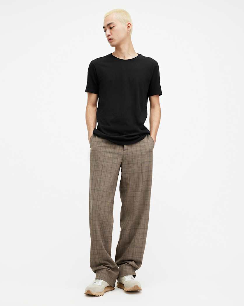 Figure Crew Neck Raw Edge T-Shirt