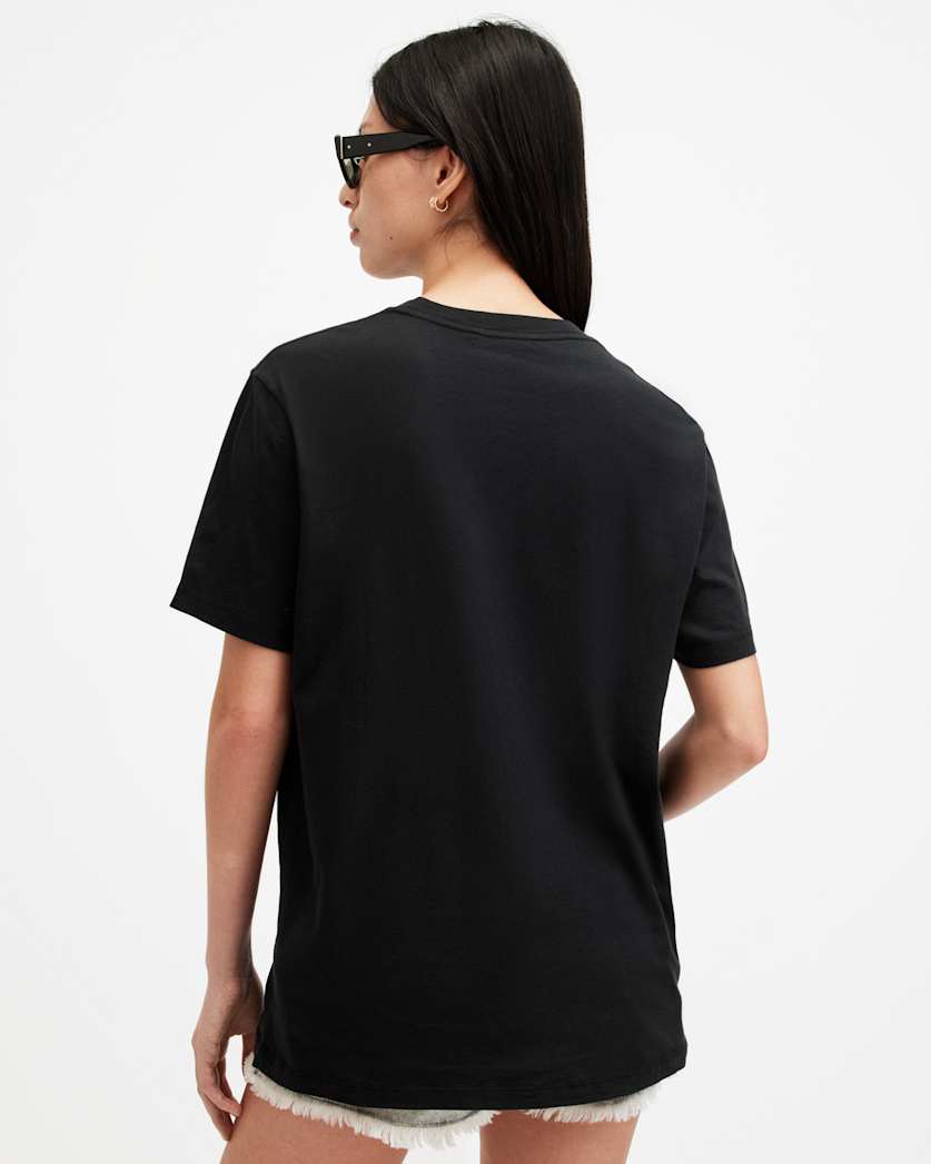 Pepper Dog Artwork Oversized T-Shirt