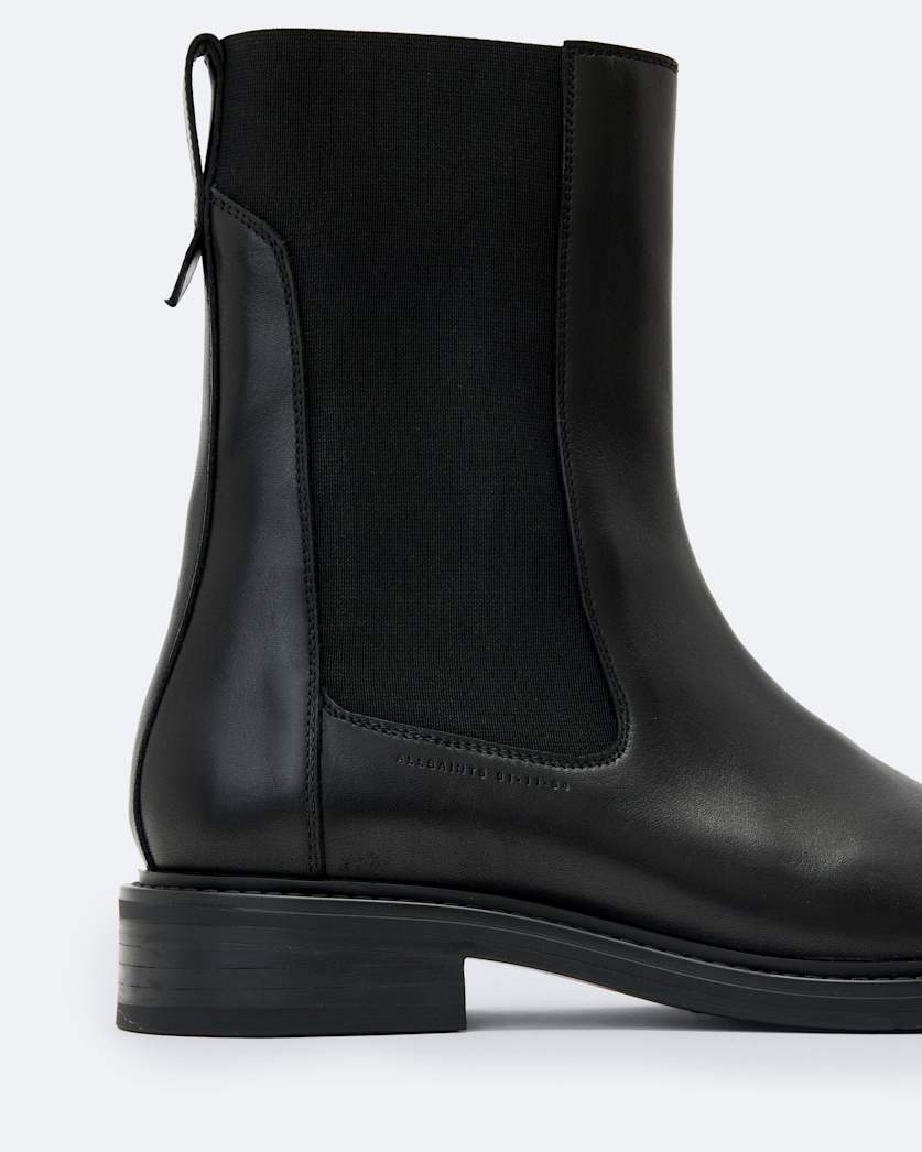 Chelsea boot