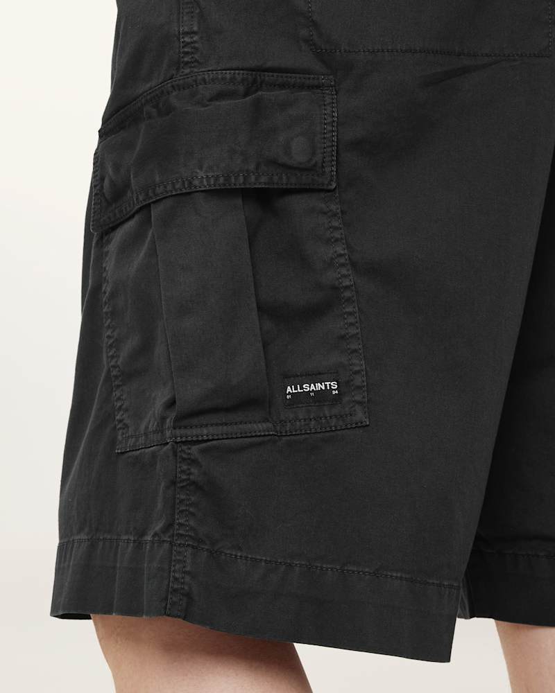 Flynn Cargo Shorts