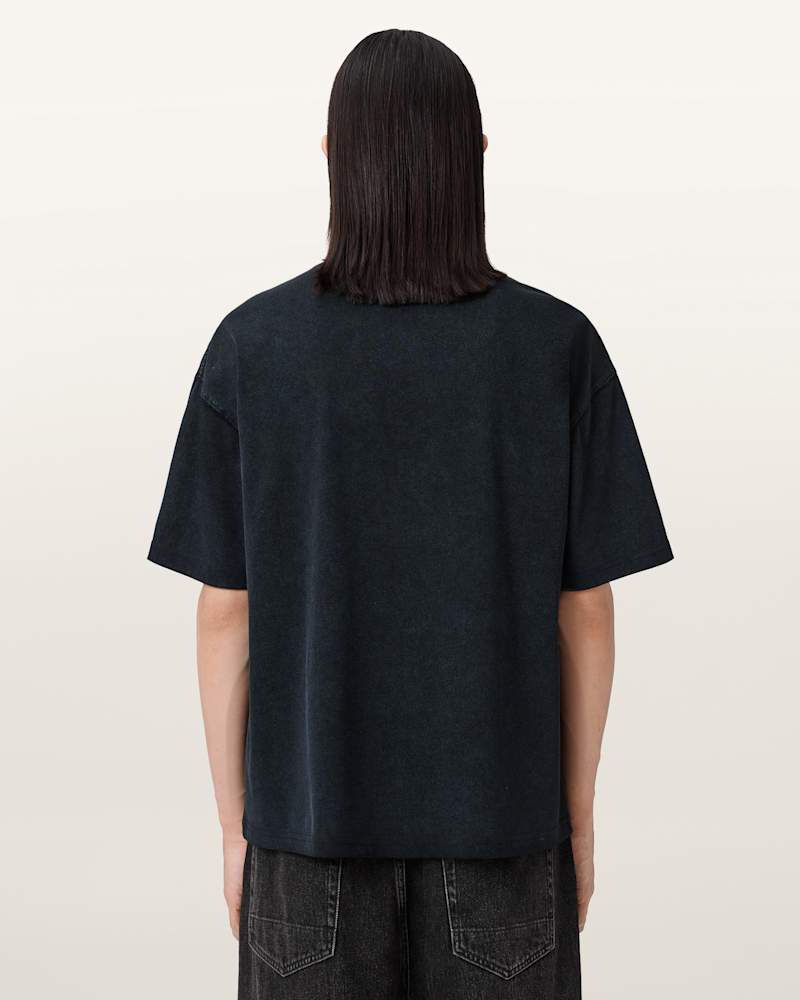 Scale Cropped Graphic T-Shirt