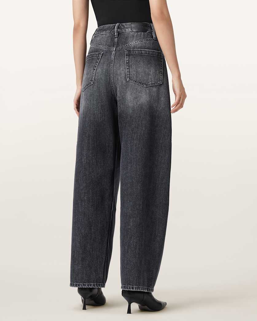 Carter Barrel Denim Jeans