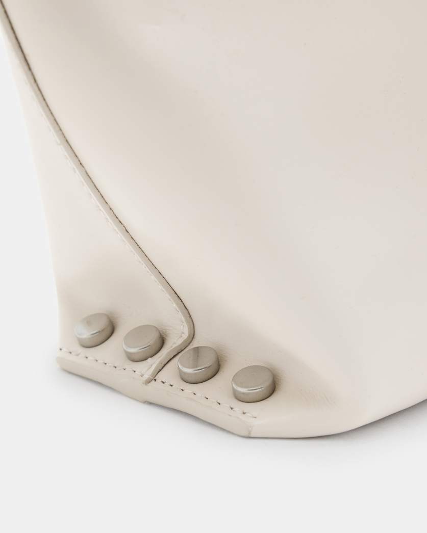 Anais Zipped Leather Pouch Bag