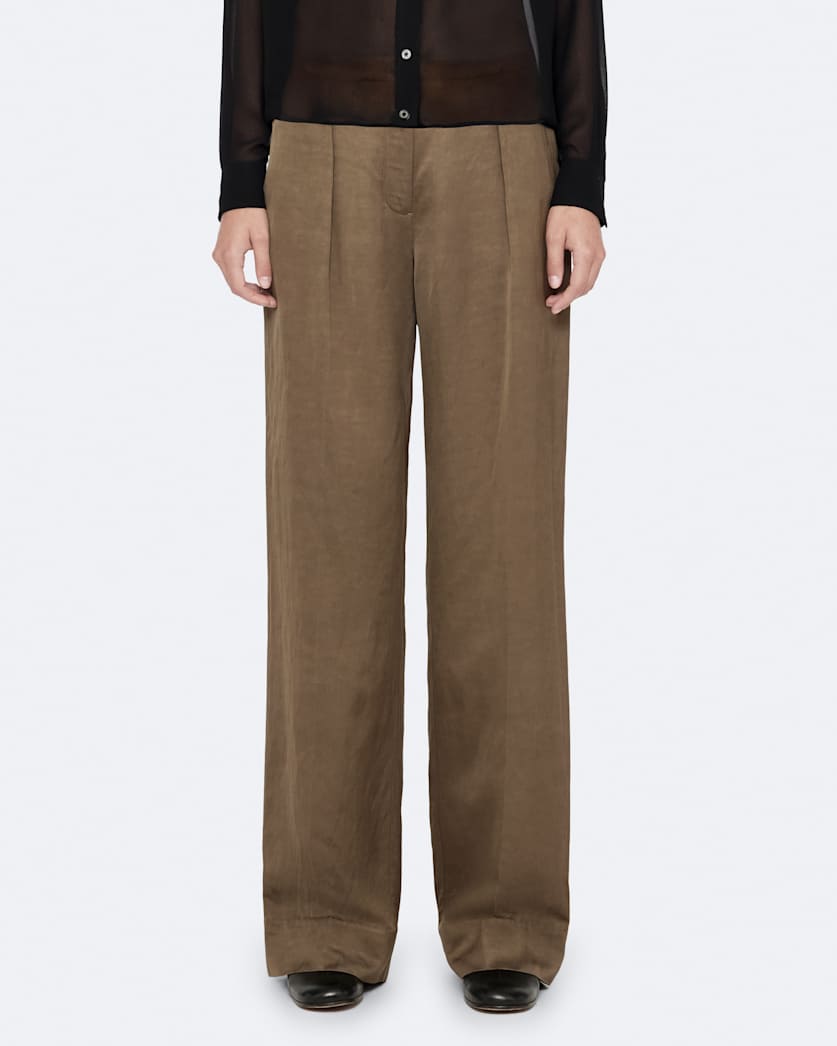 Relaxed pleated satin trousers