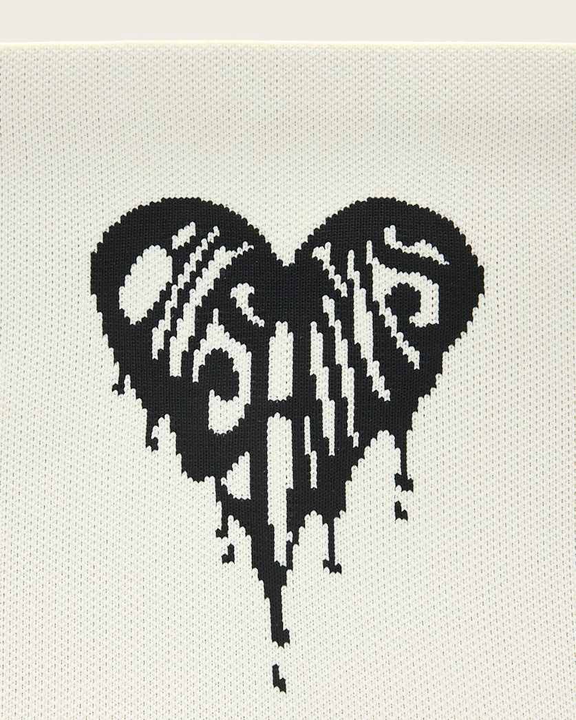 Izzy Heart Clutch
