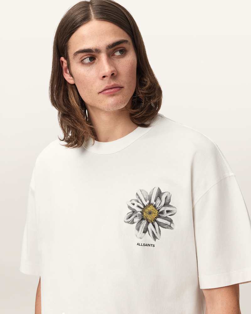 Petals Oversized Short Sleeve Graphic T-Shirt