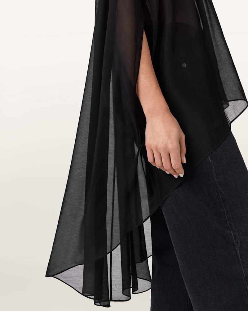 Sez Tulle Oversized Cape
