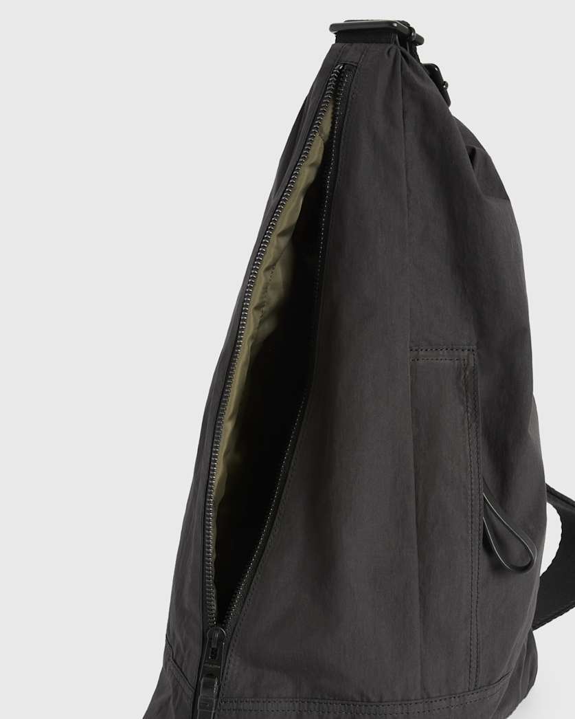 Hiro Sling Shoulder Bag