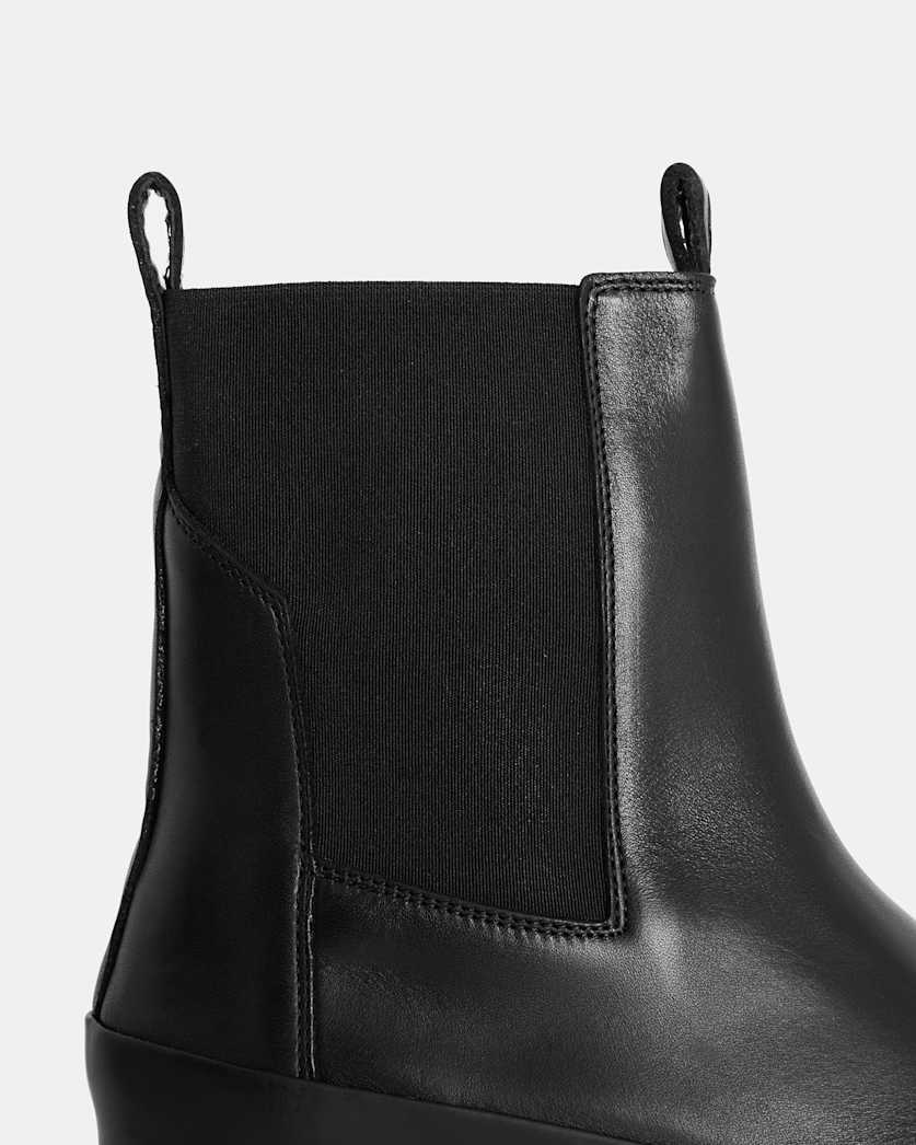 Harlee Chunky Leather Slip On Boots