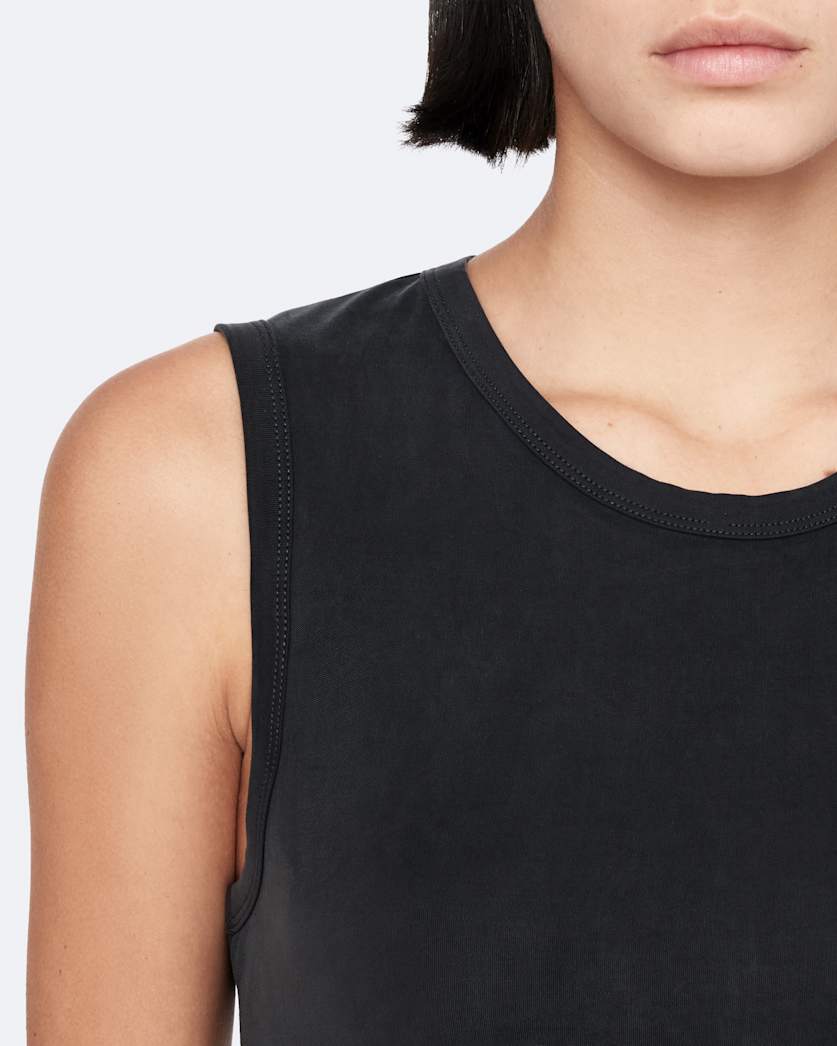 Sleeveless bodycon midi dress