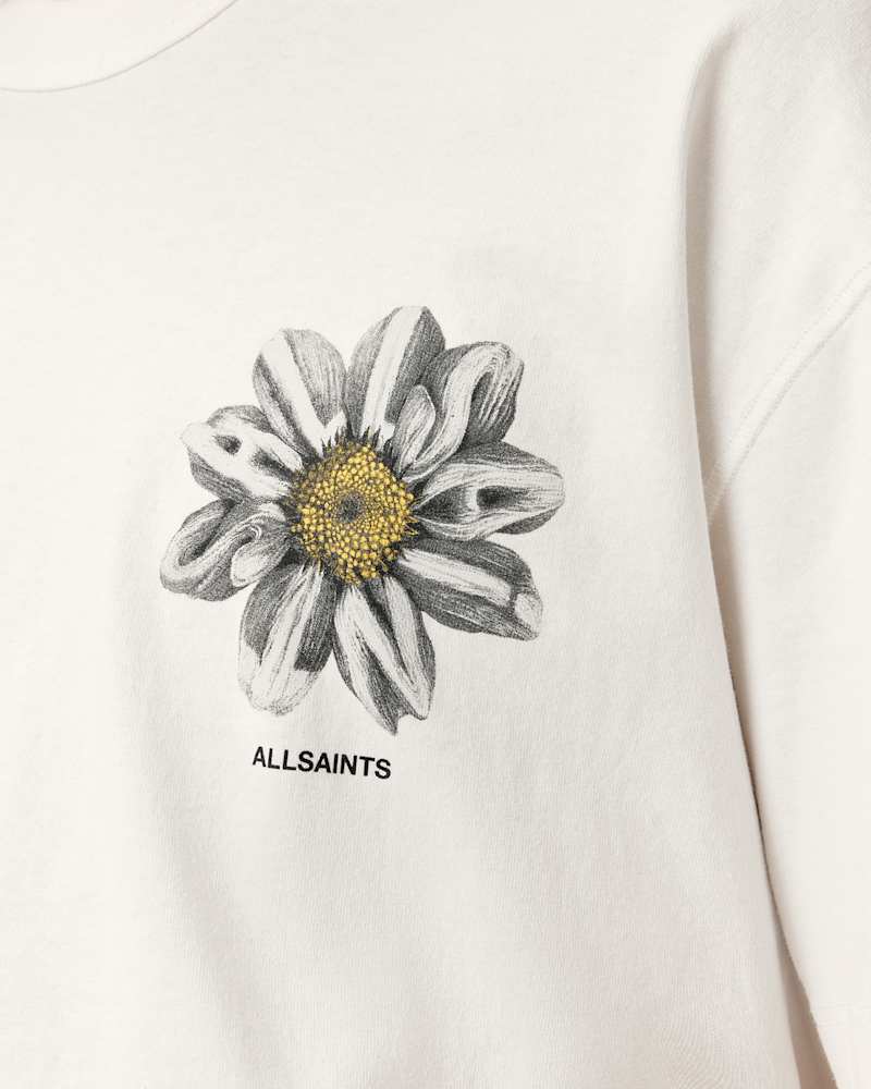 Petals Oversized Short Sleeve Graphic T-Shirt