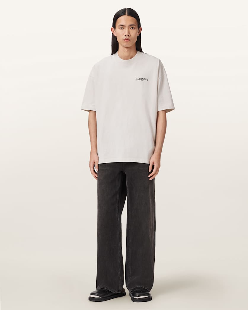Hallis Oversized Graphic T-Shirt