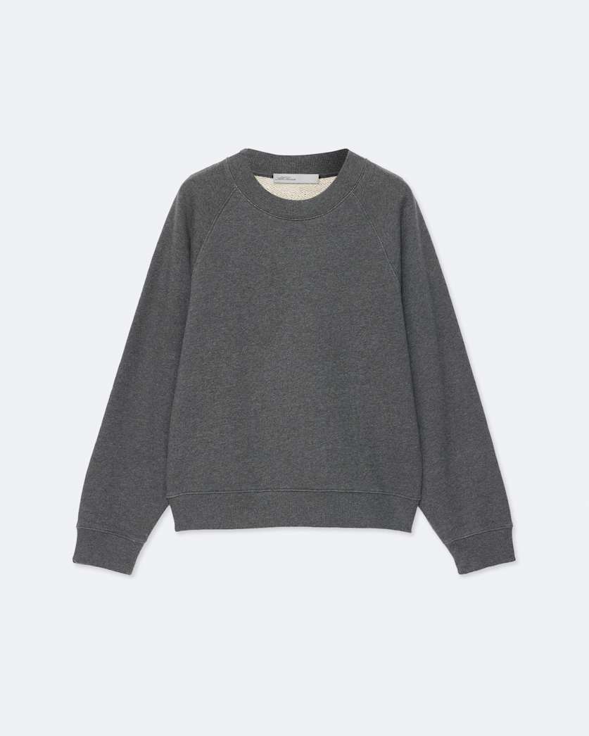 Relaxed raglan sweatshirt