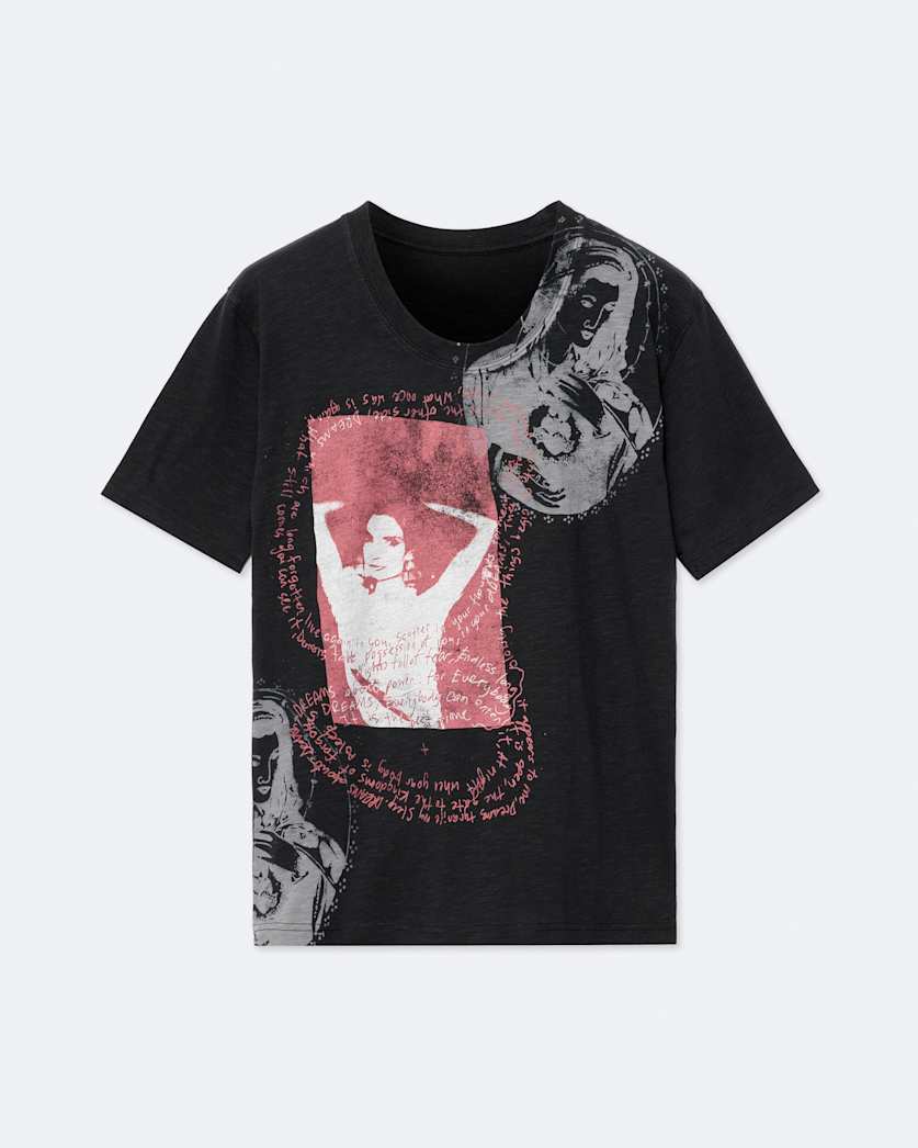 Hela Dreams Slim-Fit T-Shirt