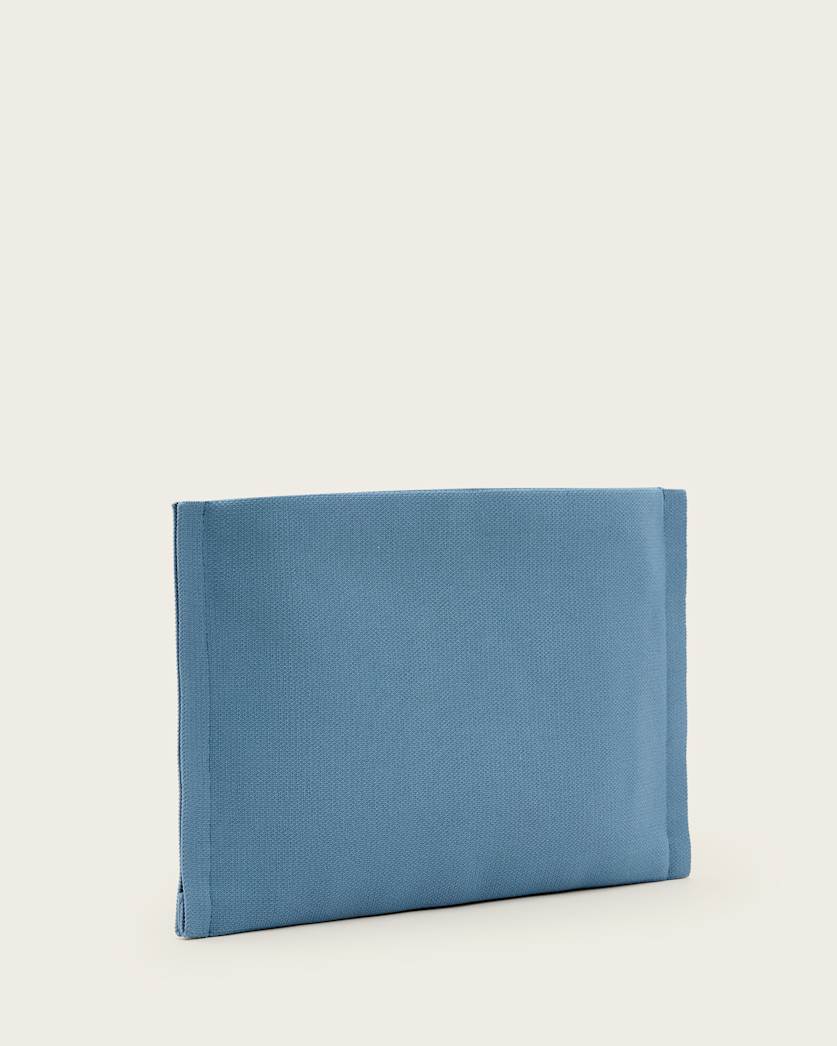 Izzy Logo Knitted Clutch