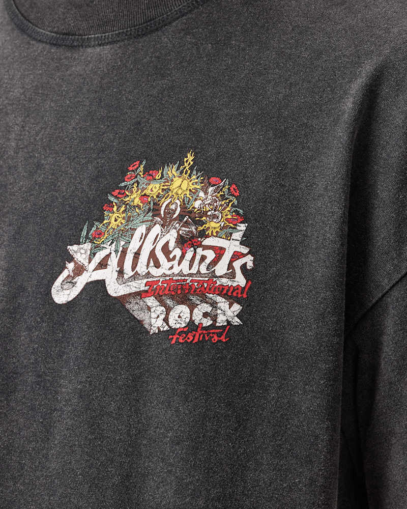 Roque Short Sleeve Oversized Crew Neck T-Shirt