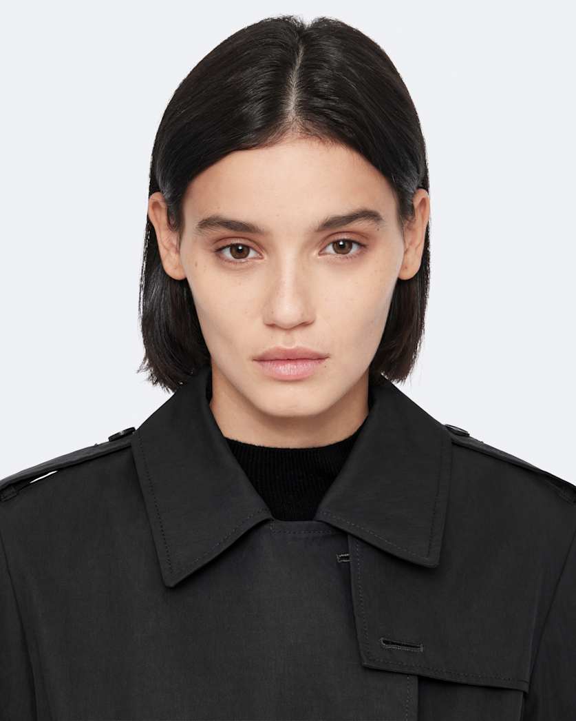 Double-breasted cotton trench coat