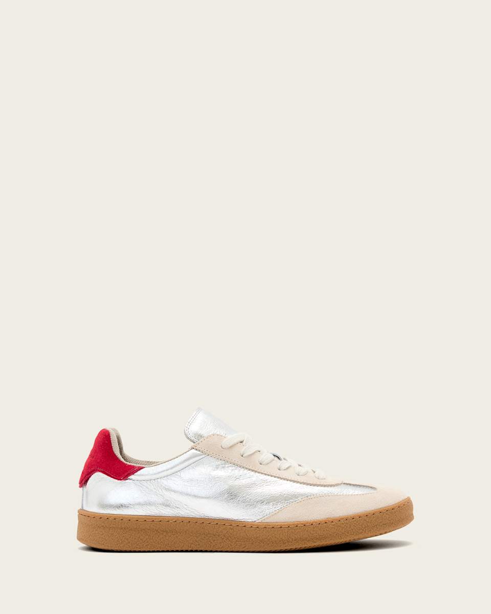 Low Top Sneakers