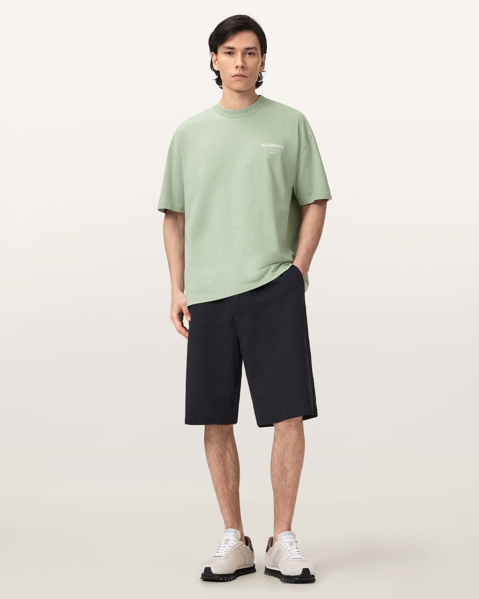 Allsaints Men's Green Underground Oversized Crew Neck T-Shirt - Size  Xxl