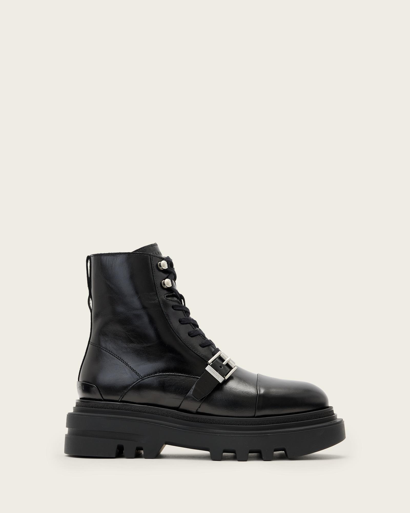 SCHNüRSTIEFEL