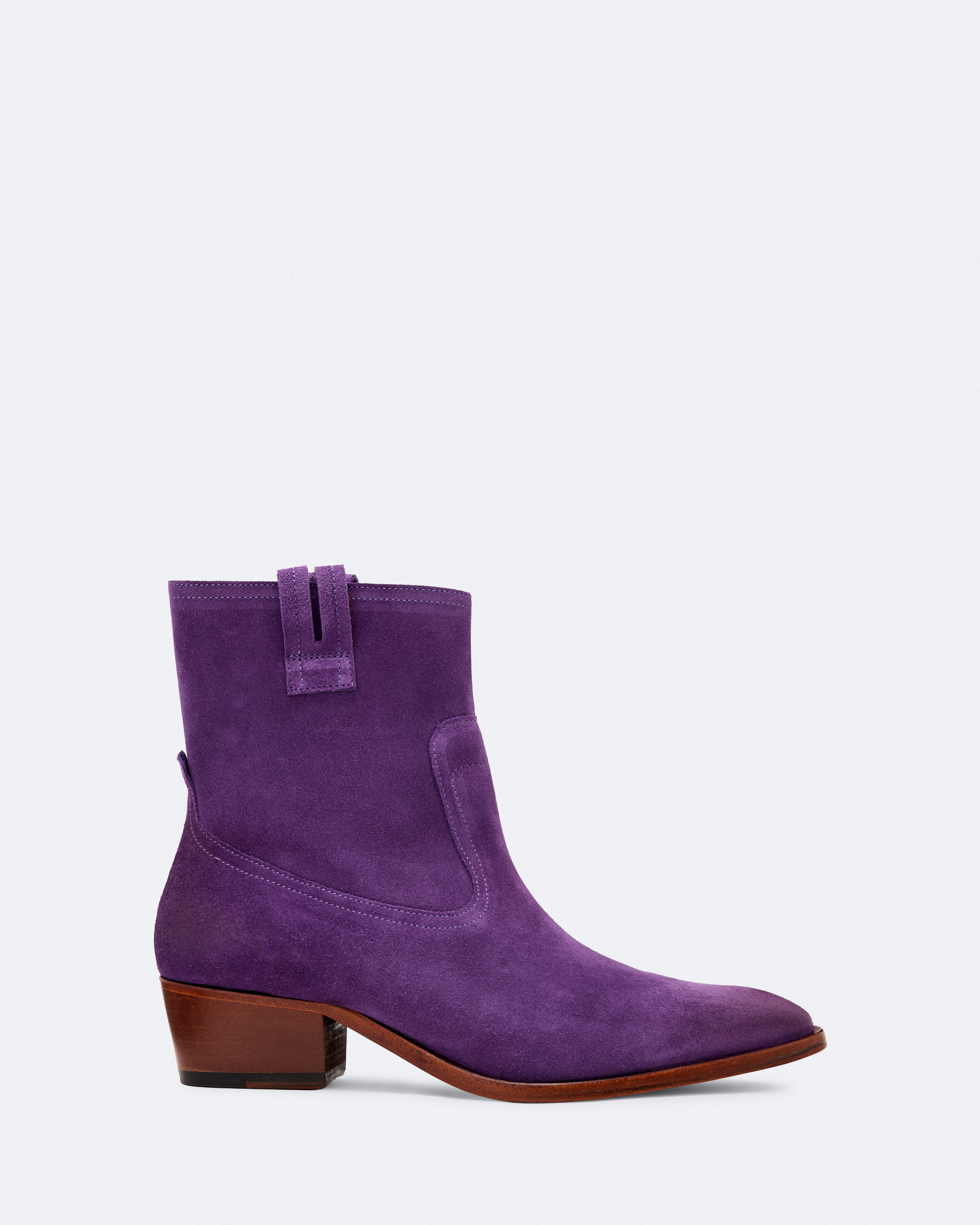 ANKLE BOOTS