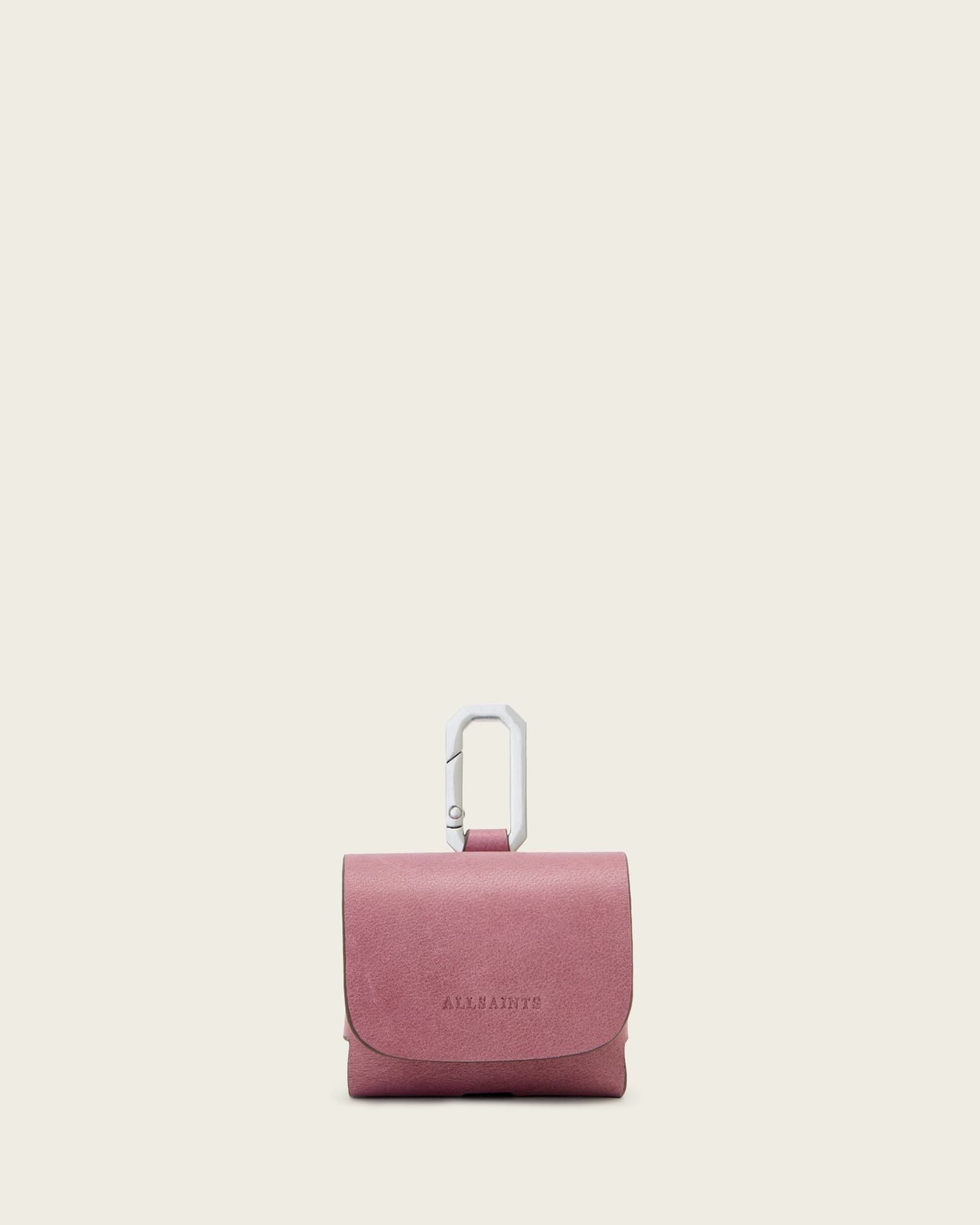 POUCHES