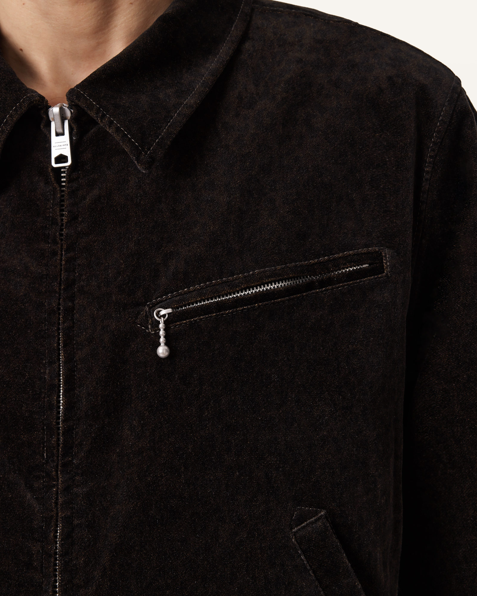ZIP CHEST POCKETS