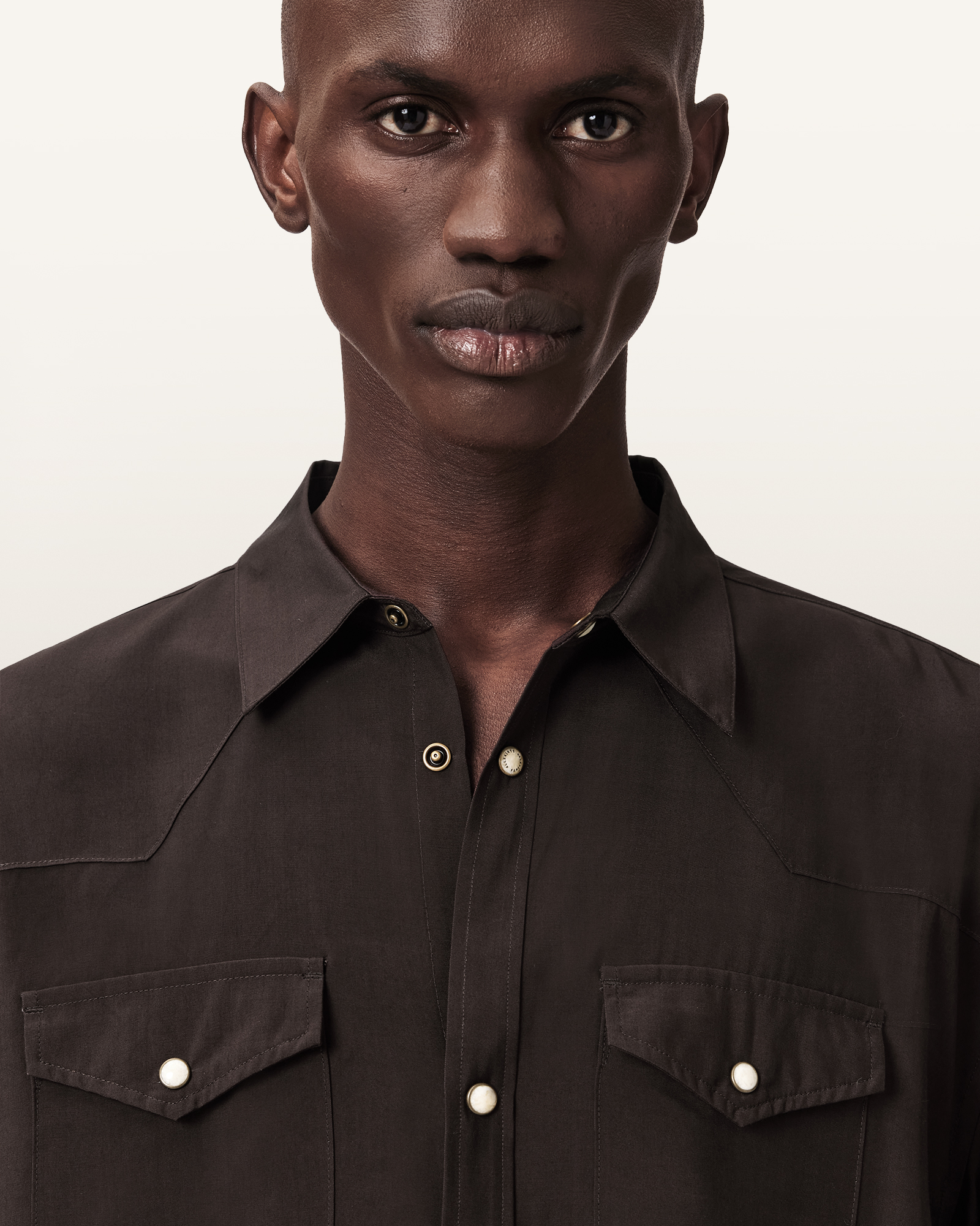 CLASSIC COLLAR
