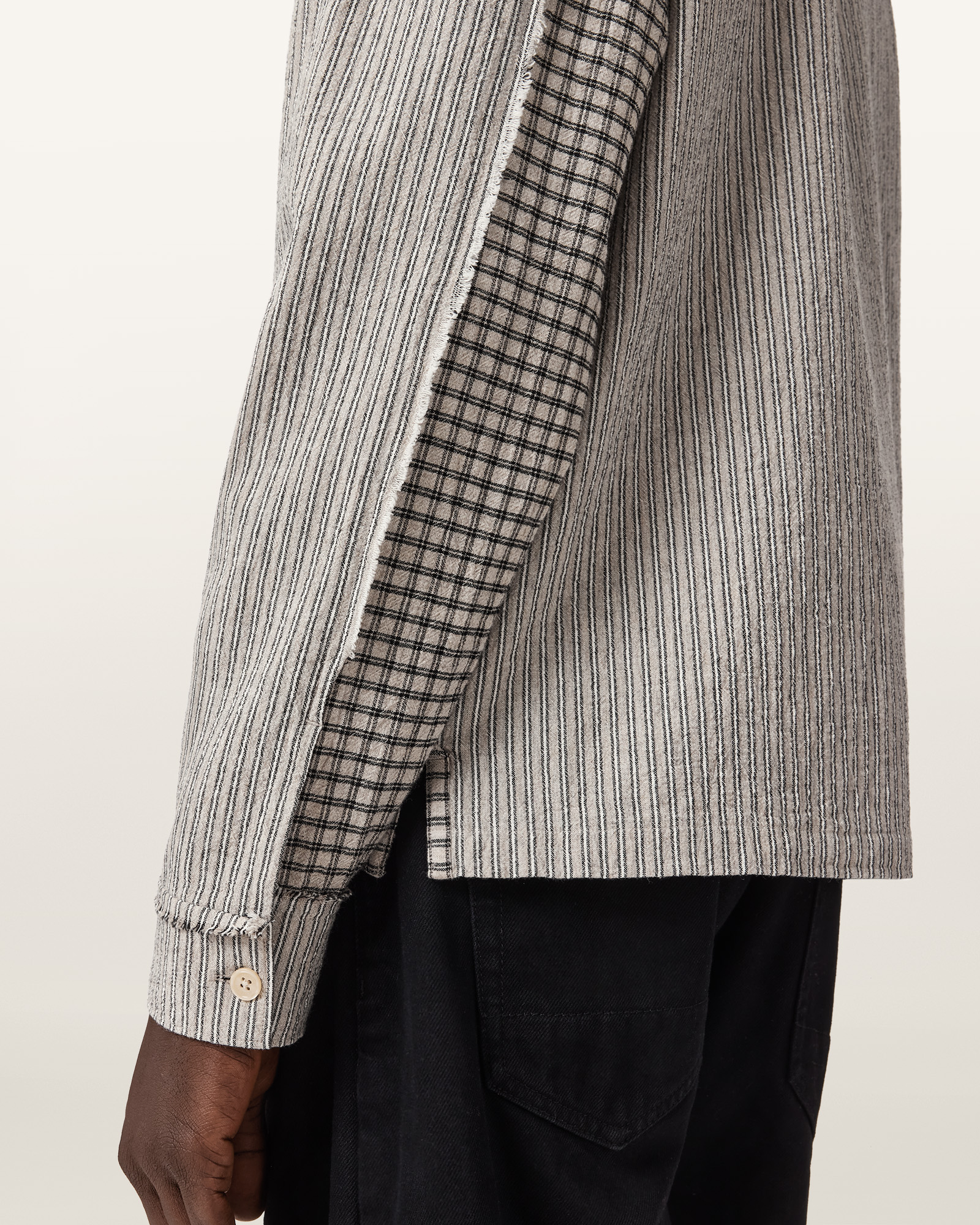 OVERSIZED FIT