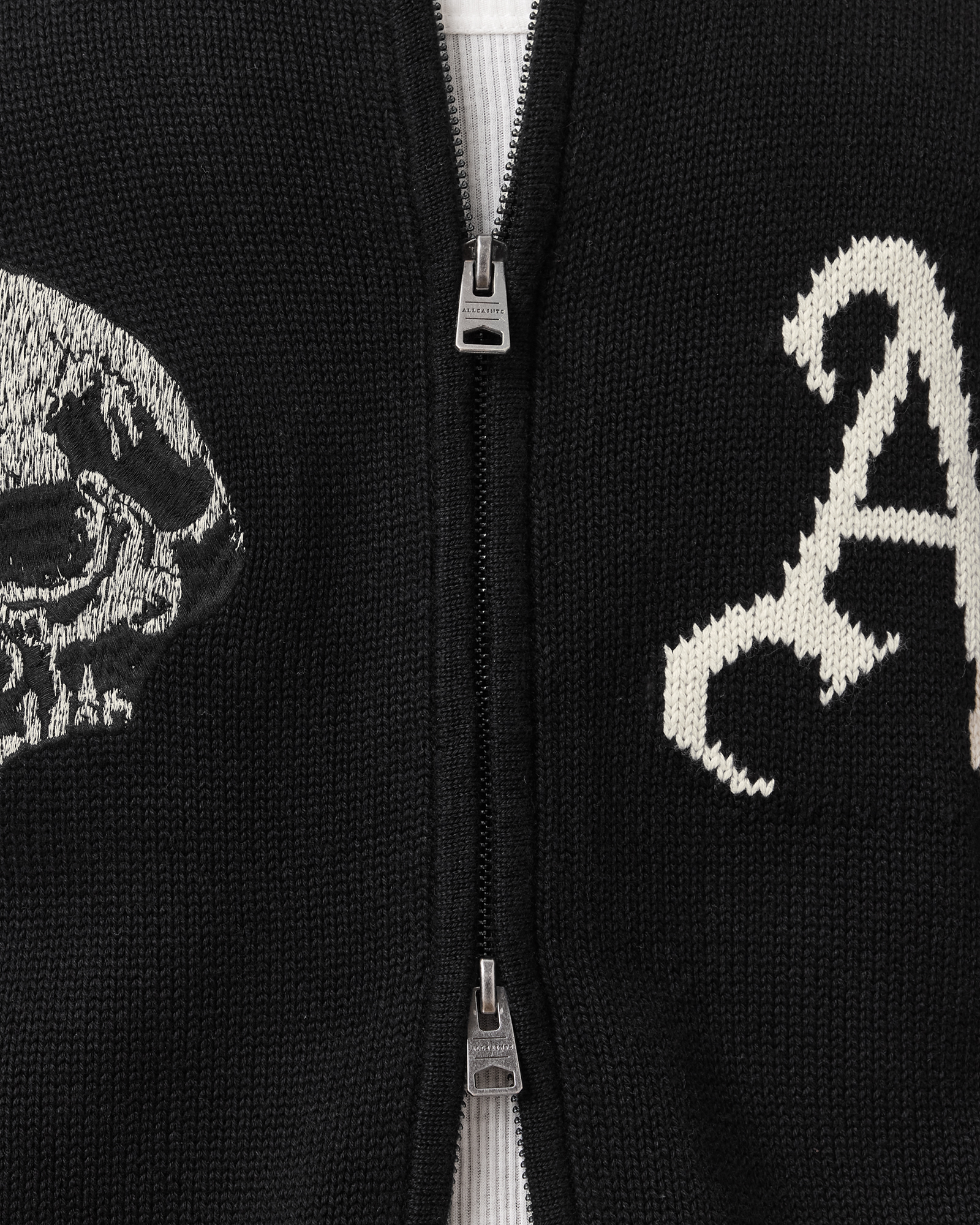 ZIP UP