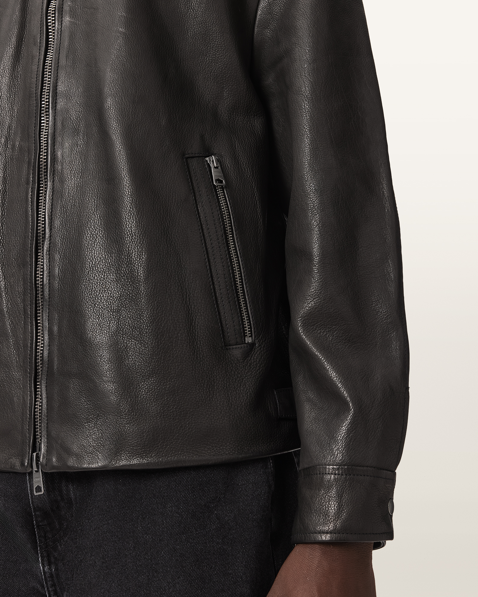 LOWER WELT POCKETS