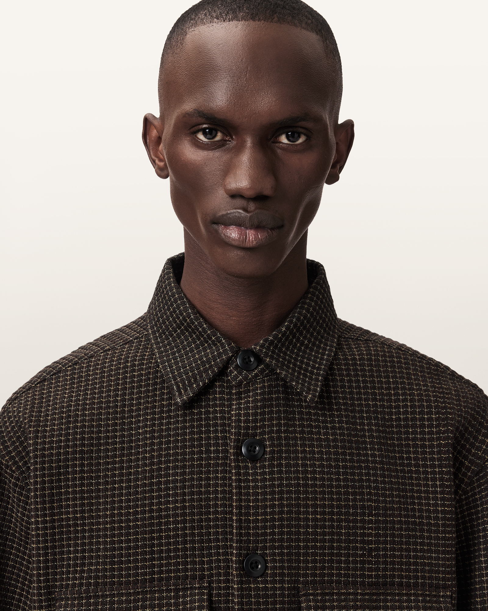 CLASSIC COLLAR