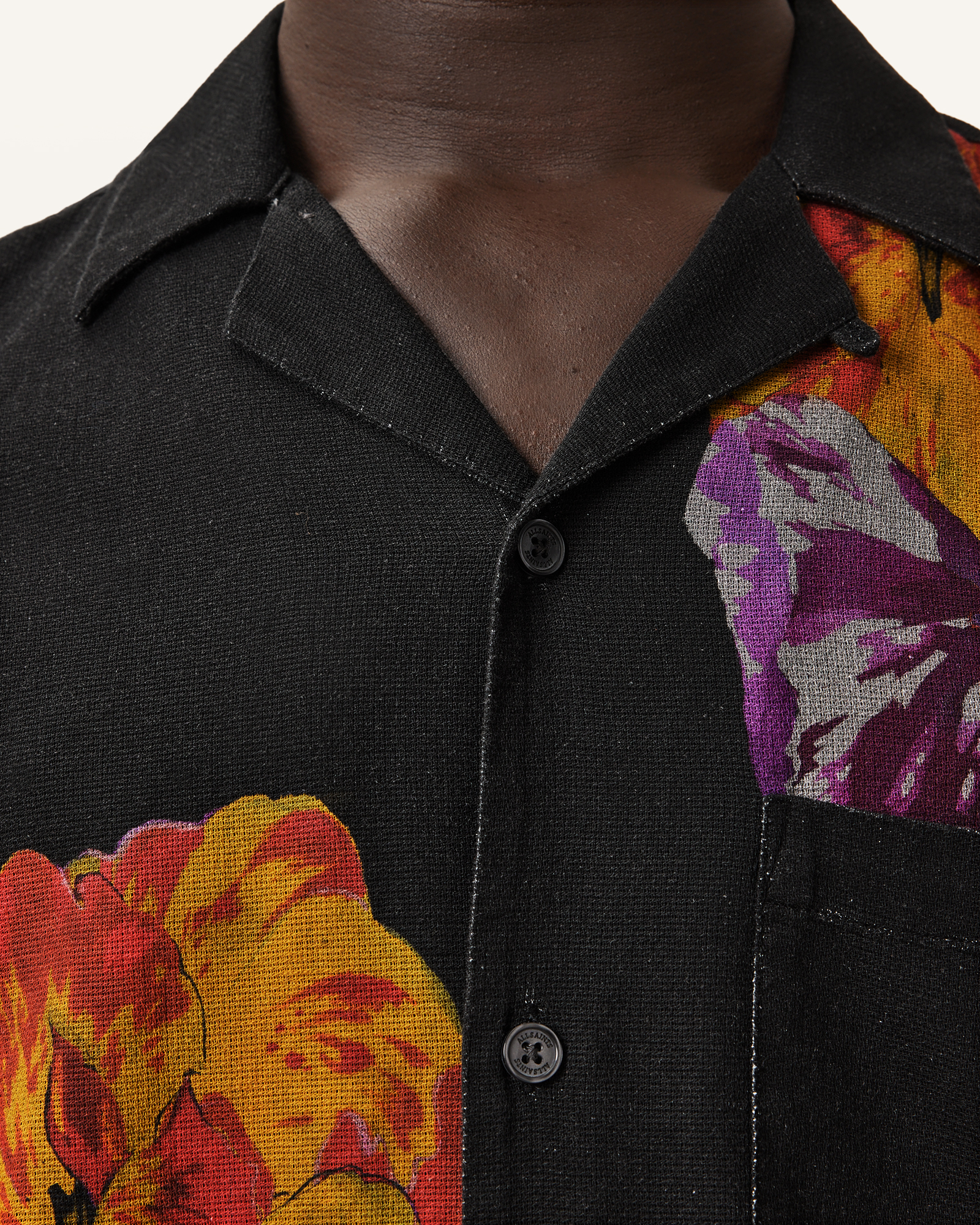 HAWAIIAN COLLAR