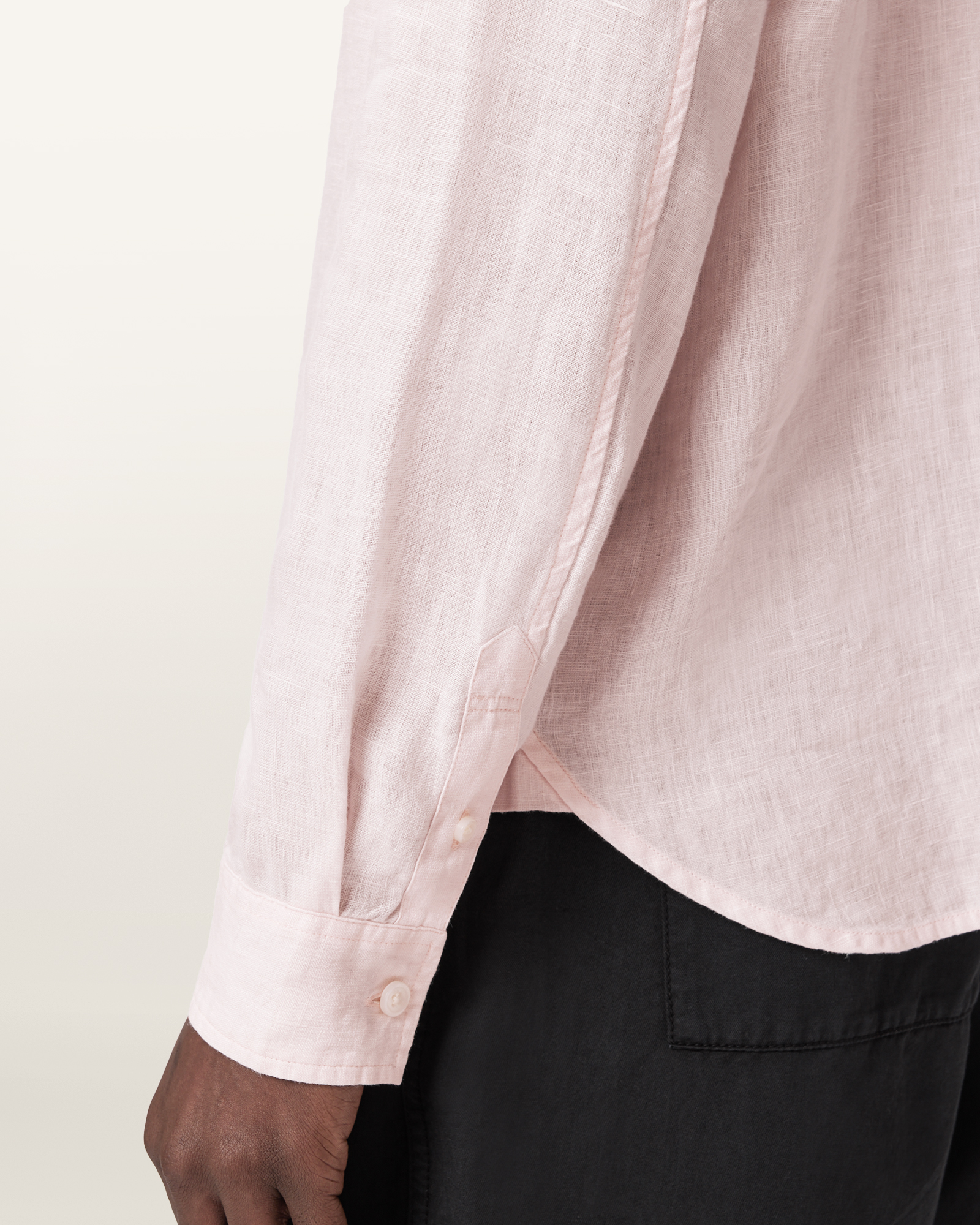 BUTTON CLOSURE
