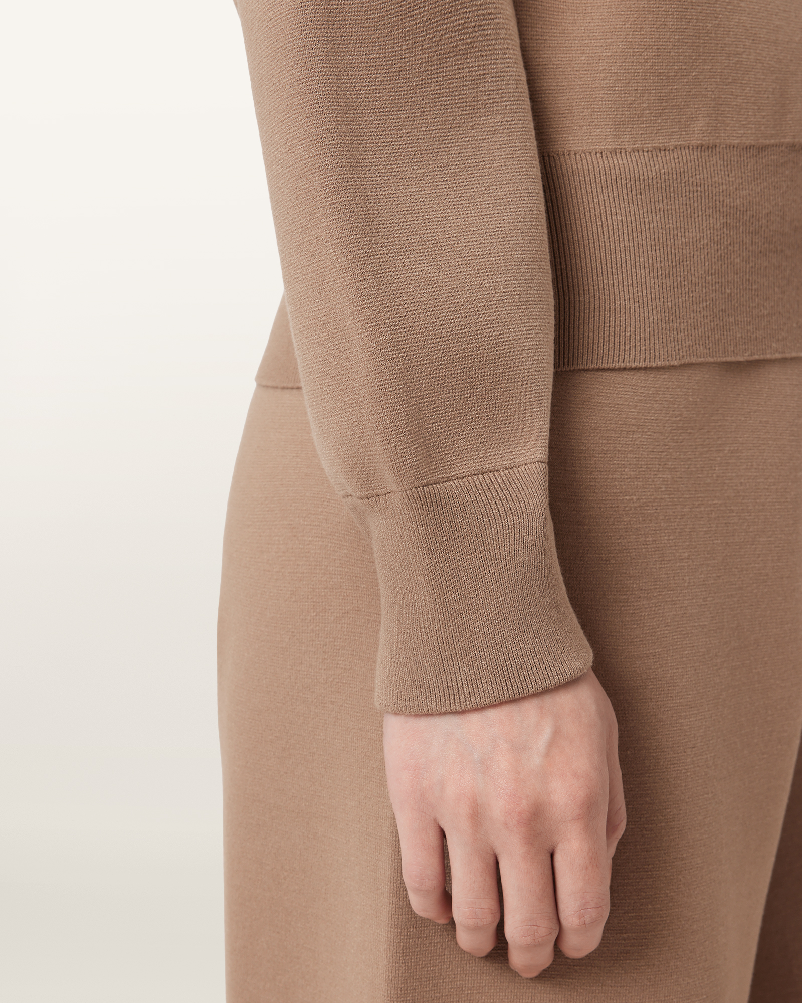 RIBBED TRIMS