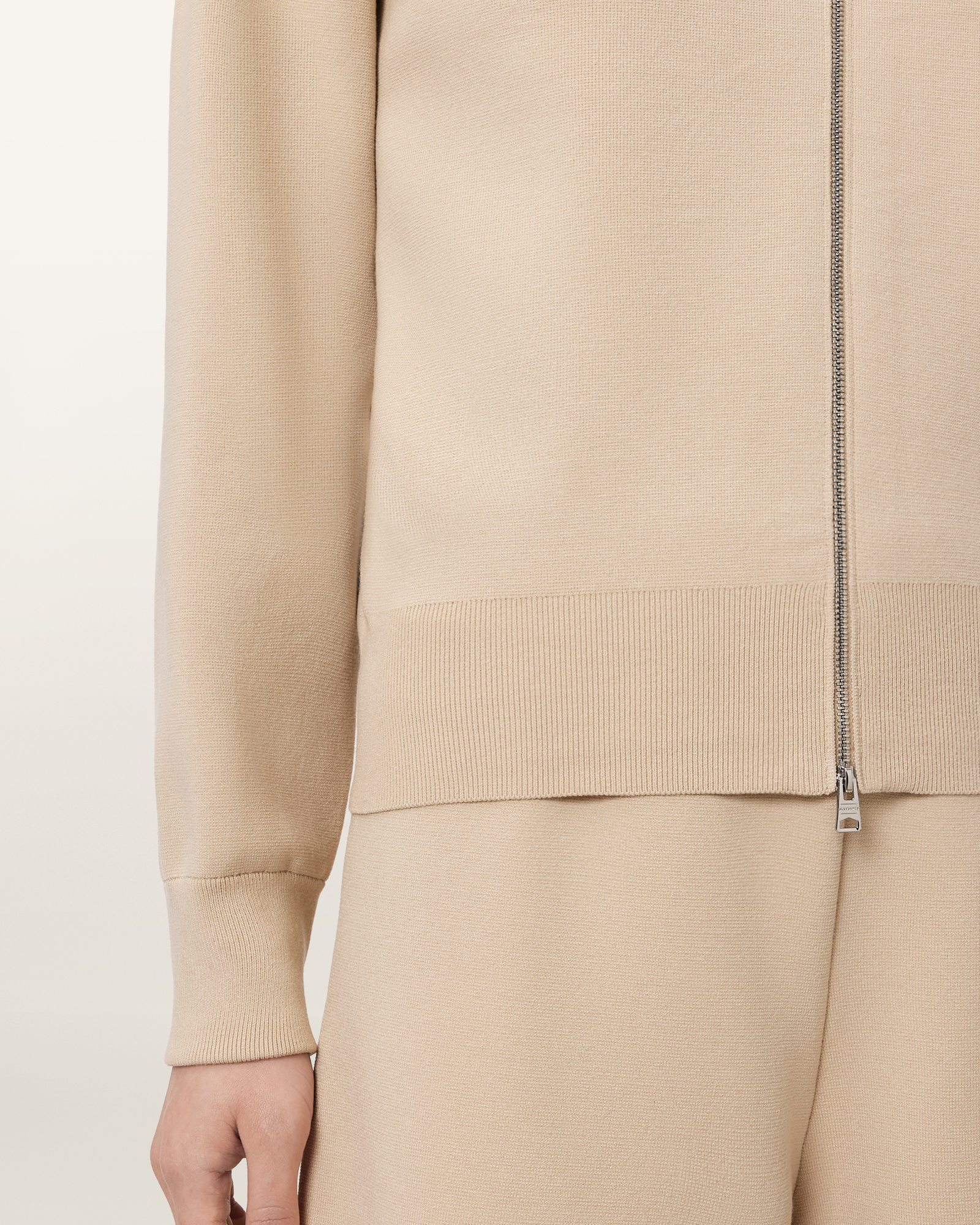 RIBBED TRIMS