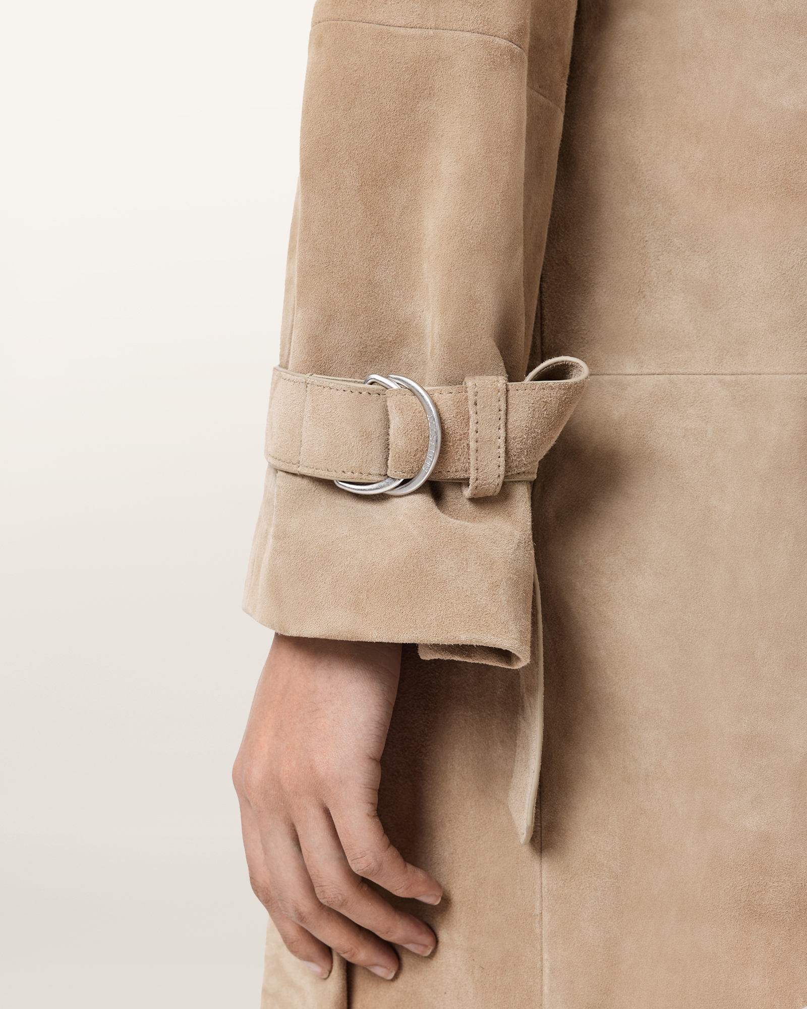CLASSIC DETAILS