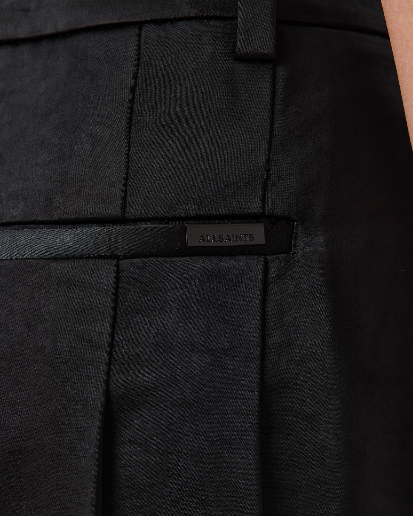 FAUX POCKETS