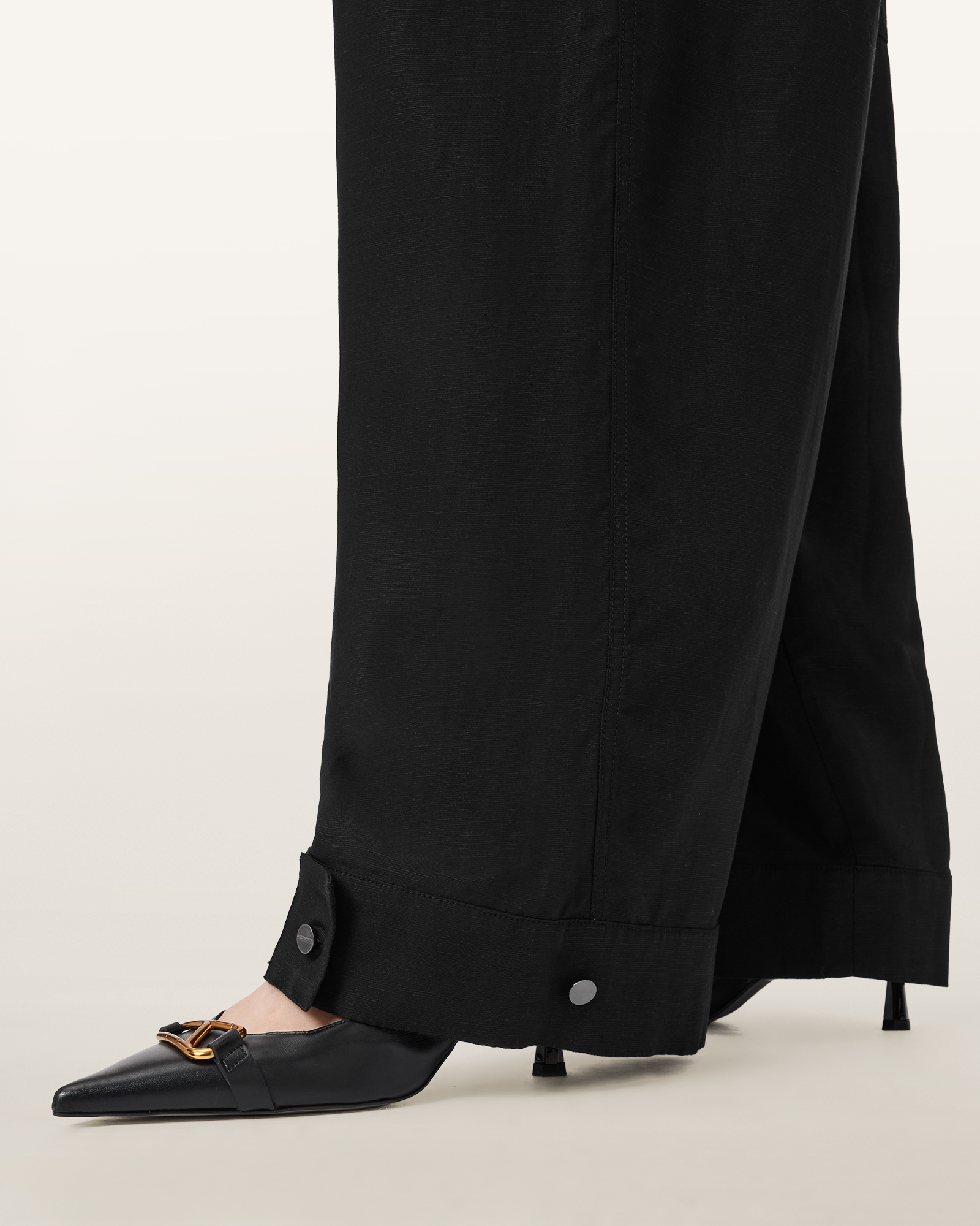 BRANDED SHANK BUTTON