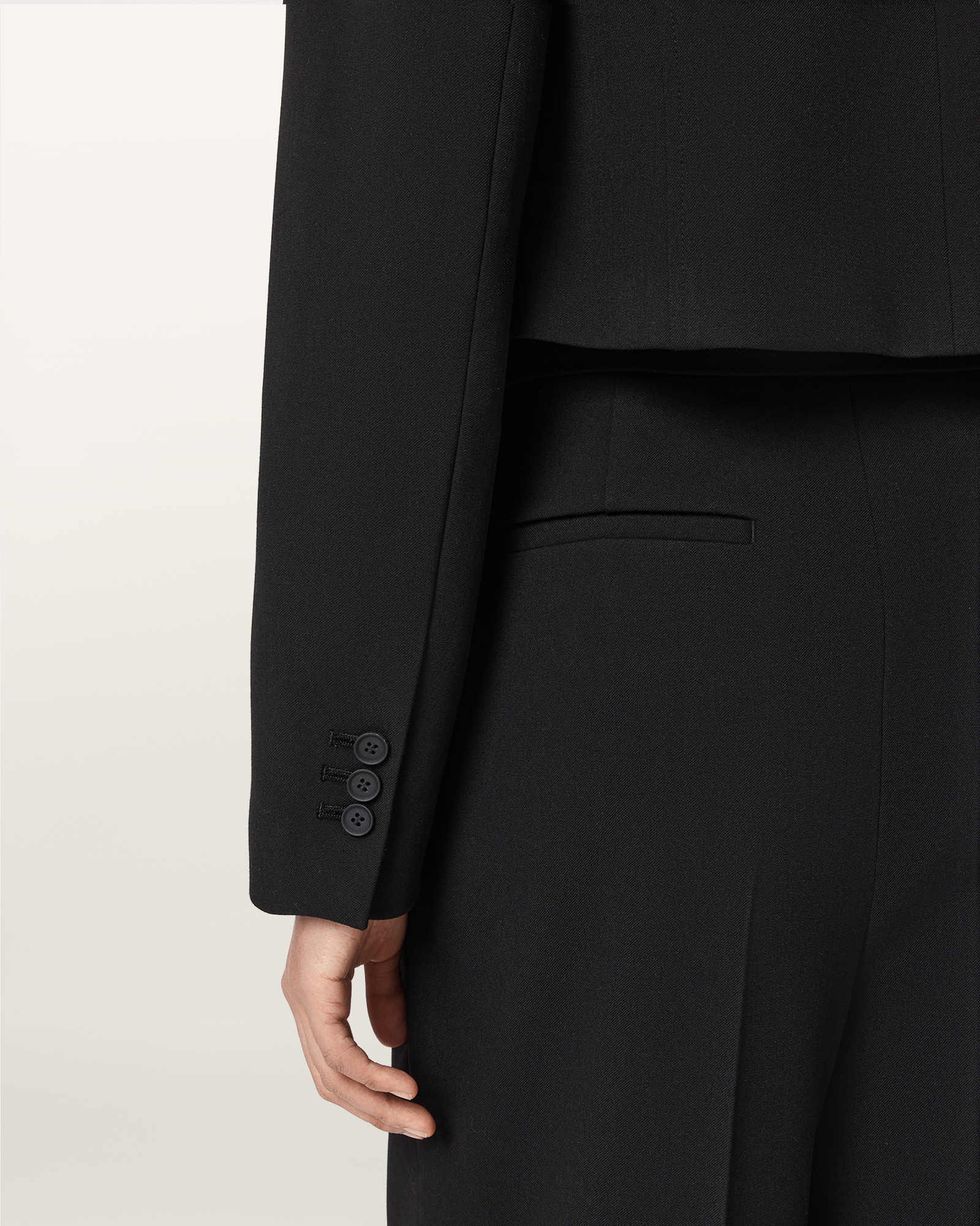 CROPPED LENGTH