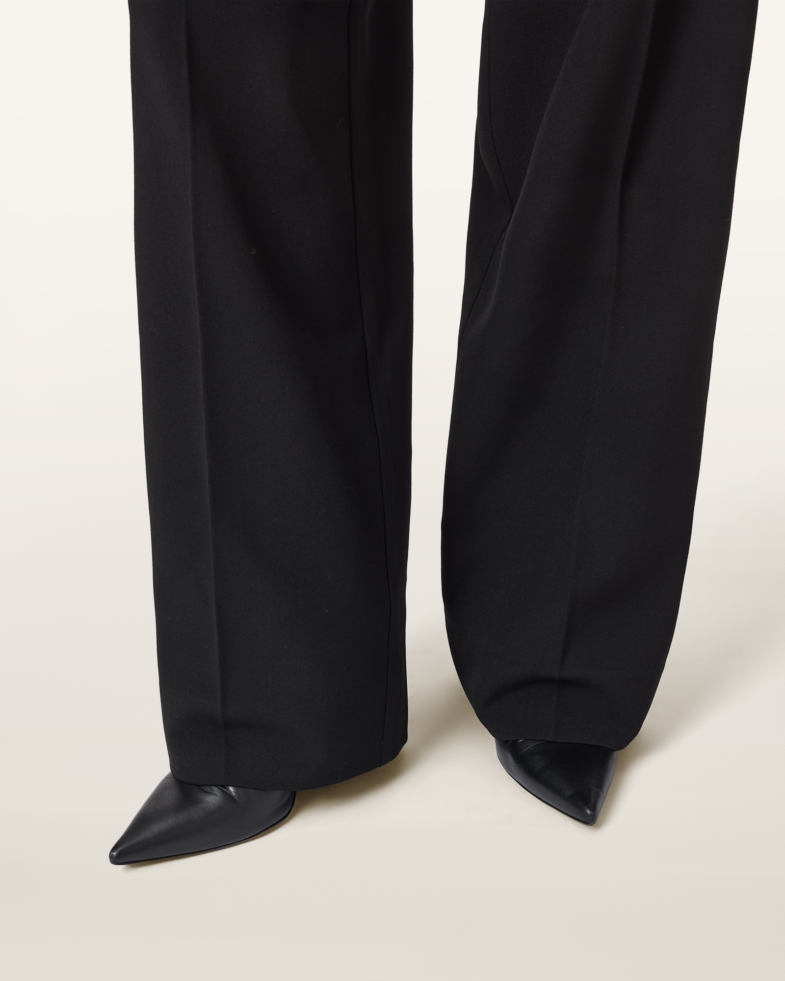 WIDE LEG