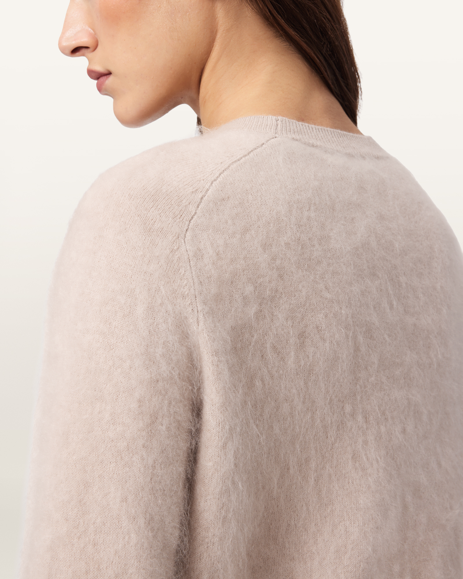 CLASSIC CREW NECK