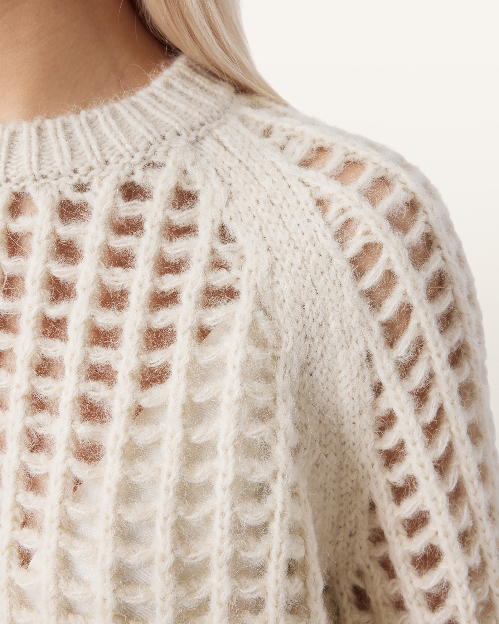 OPEN STITCH